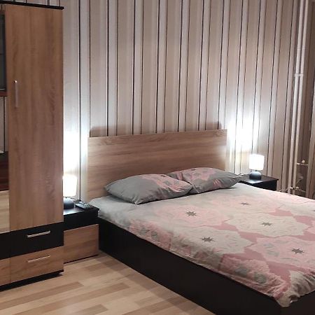 Appartement Apartament Kostov Sliven Extérieur photo